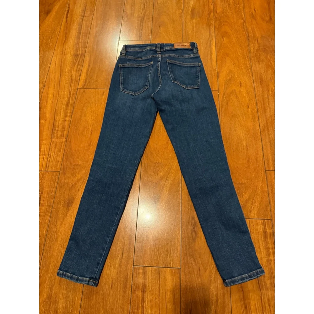Sezane these are